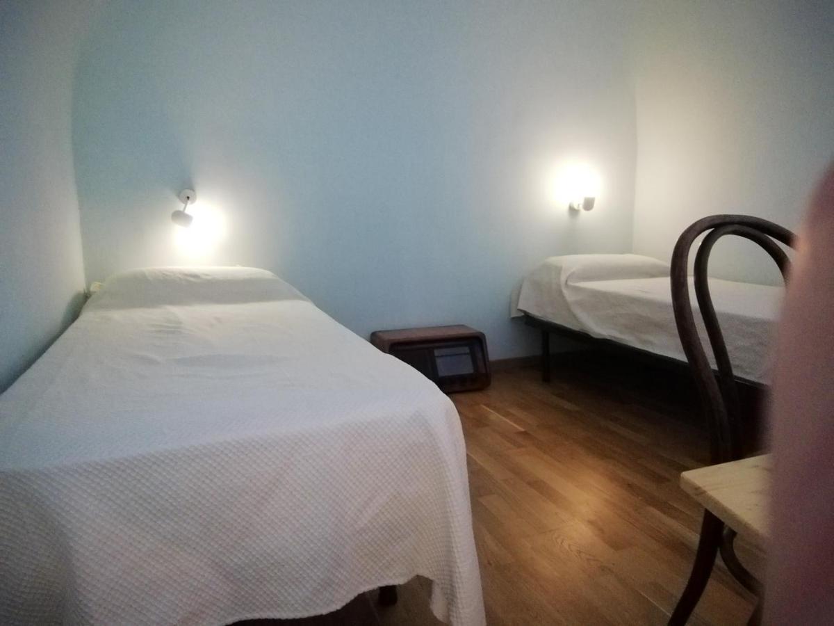 Villa Manasse Ачи Кастело Екстериор снимка